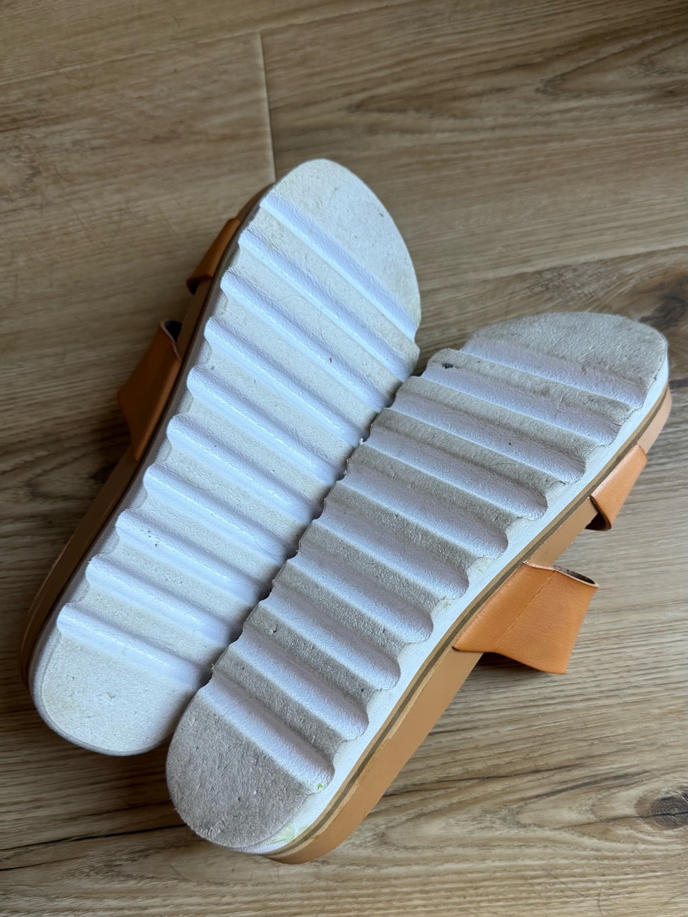 Reef Vista Hi Sandals in Tan - Picture 7 of 7